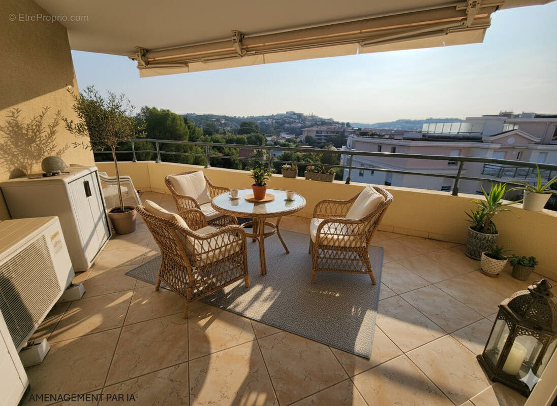 Appartement à SAINT-RAPHAEL