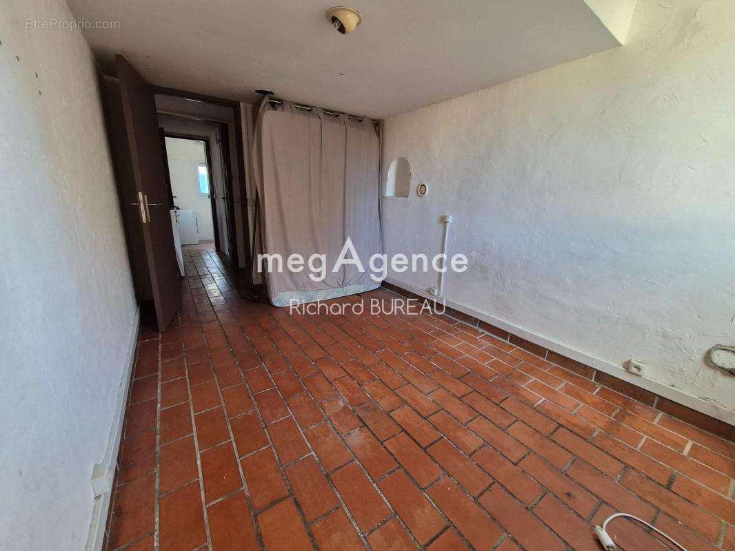 Appartement à LE LUC