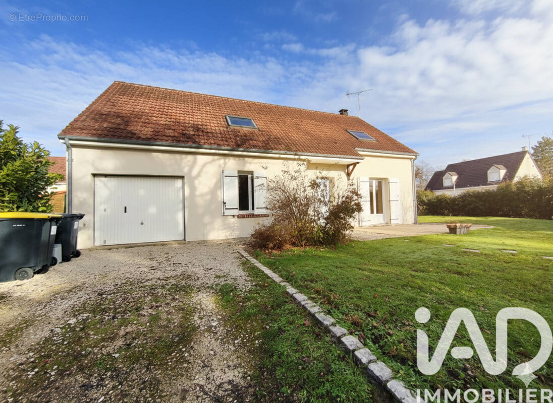 Photo 1 - Maison à NEVOY