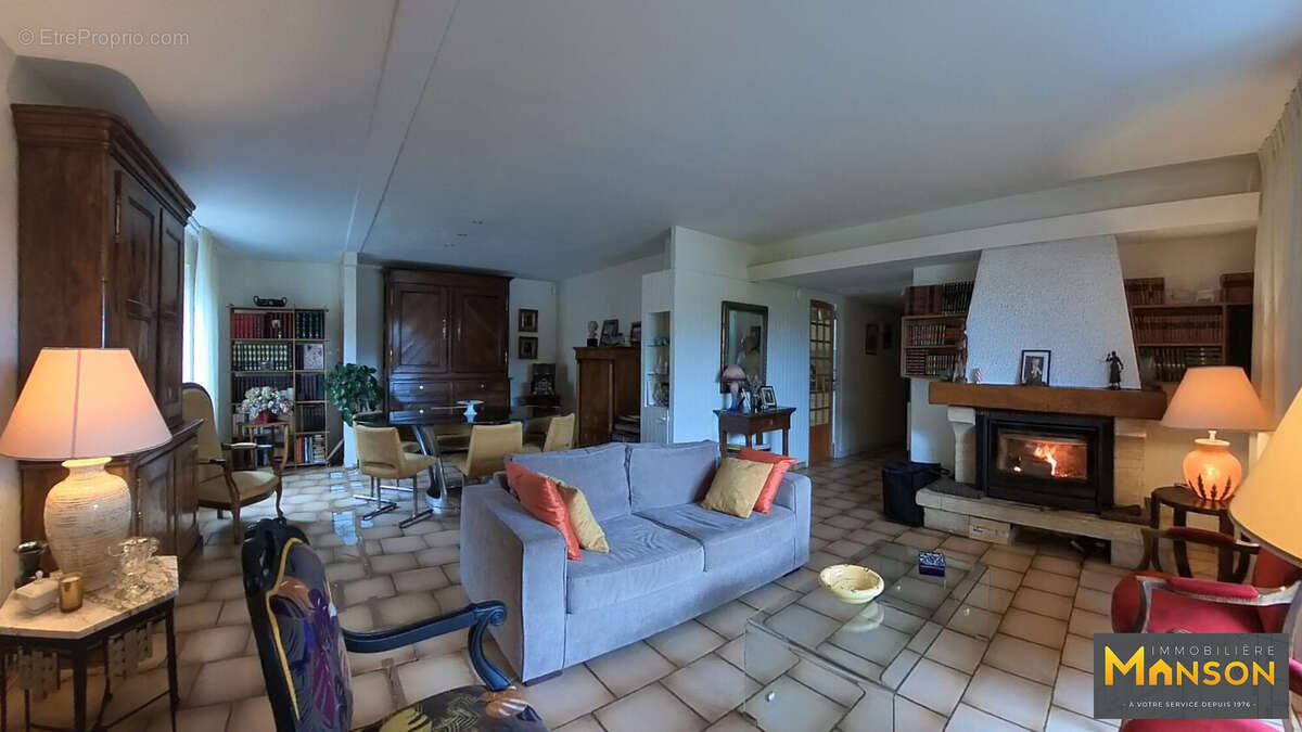 Maison à LUDRES