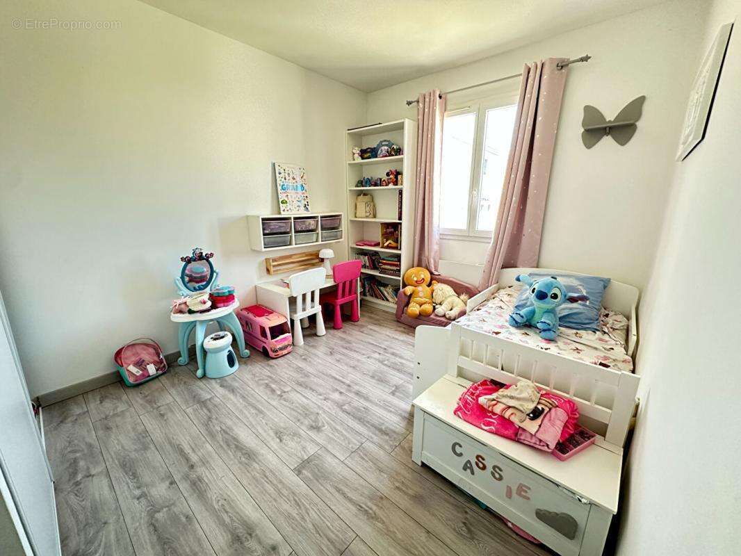 Maison à CHATEAUNEUF-LES-MARTIGUES