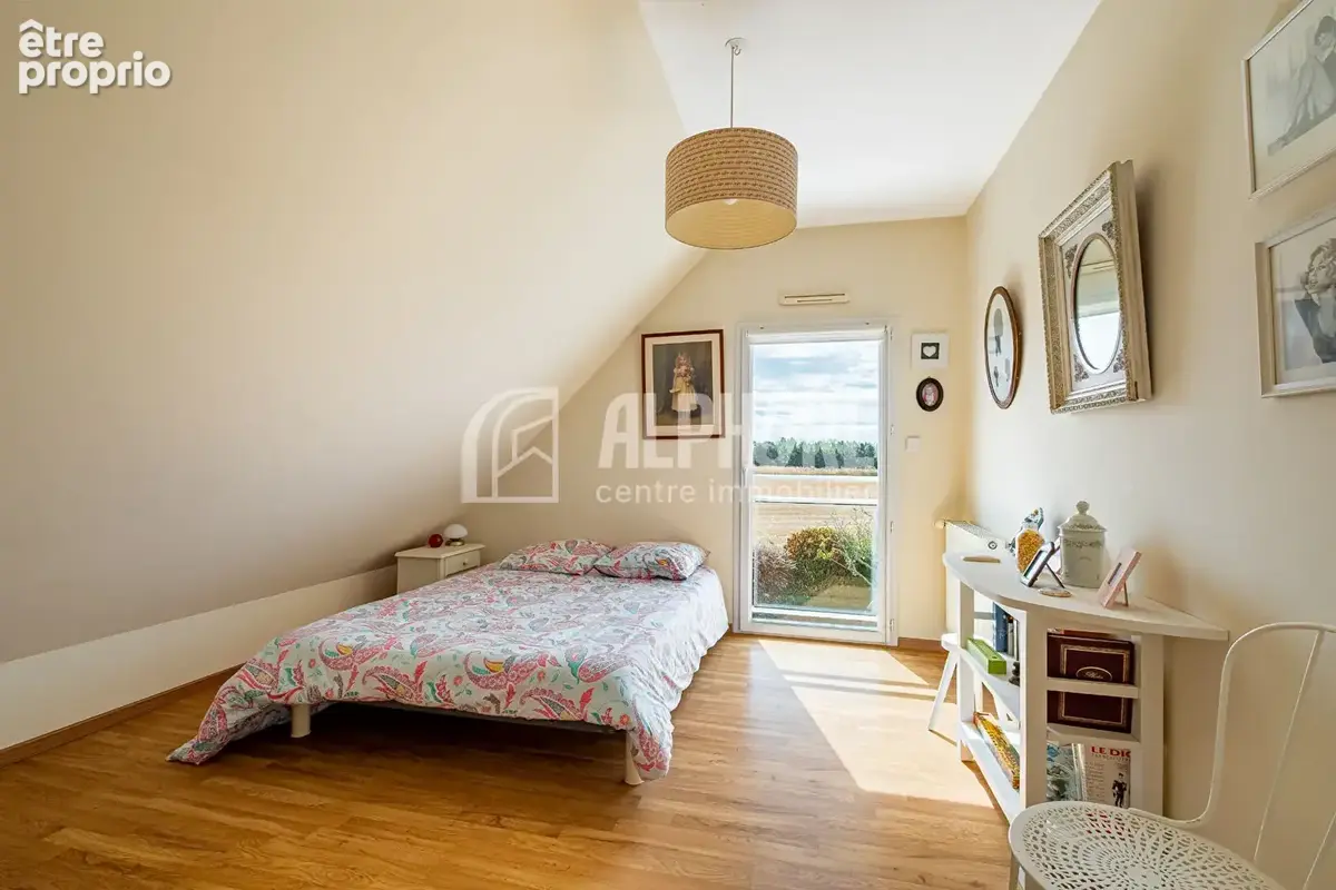 Maison 183m² , 5 chambres, double garage . - photo 12