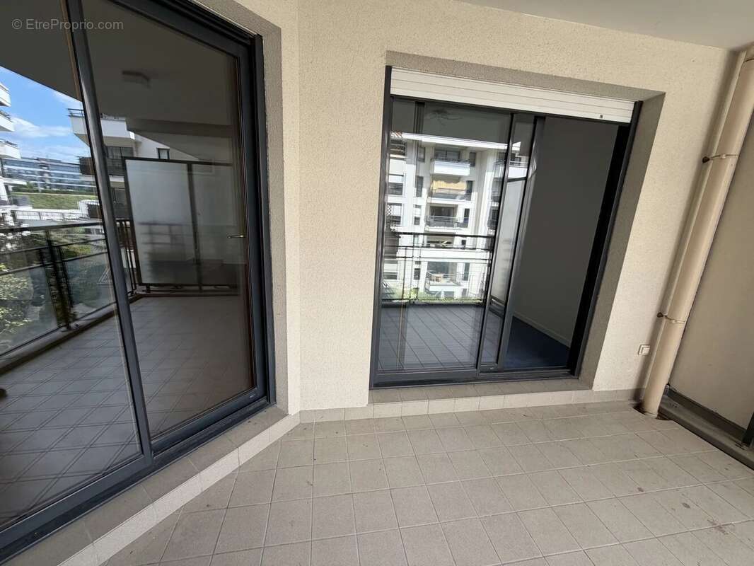 Appartement à ISSY-LES-MOULINEAUX