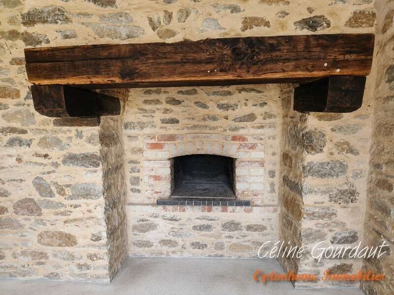 Maison à LINARDS