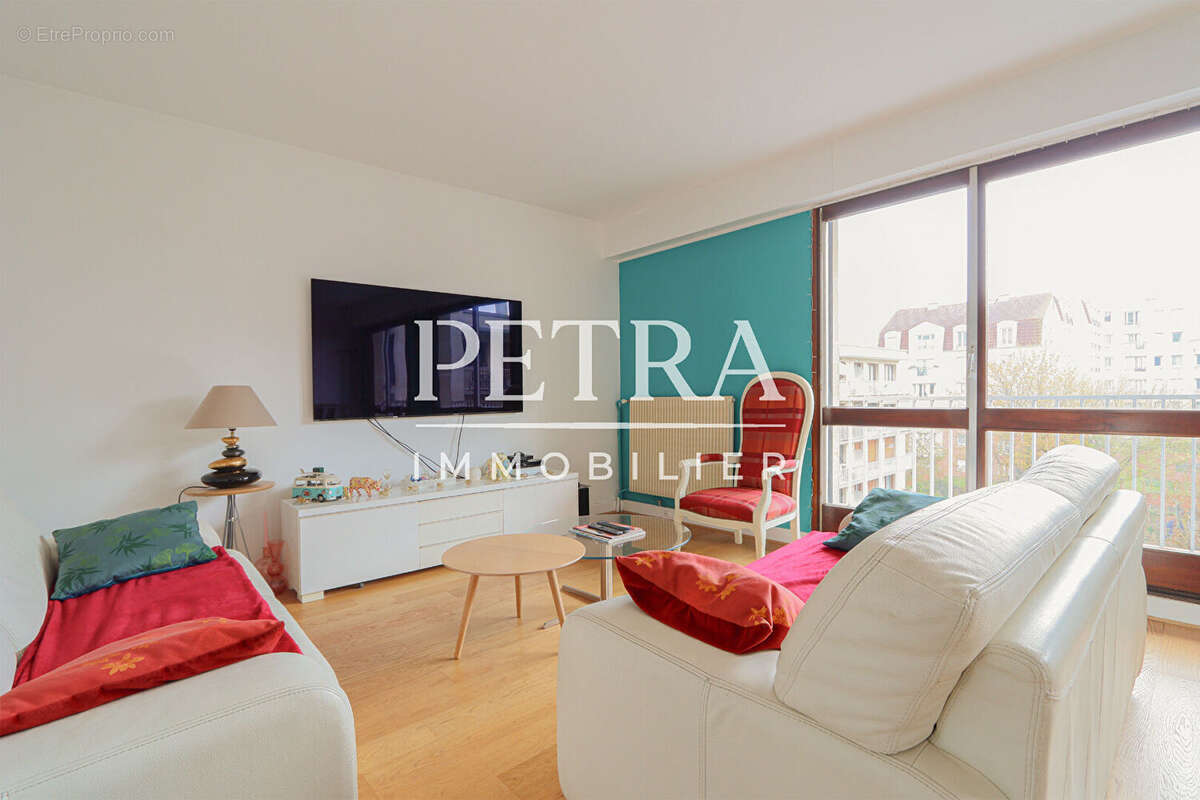 Appartement à L'HAY-LES-ROSES