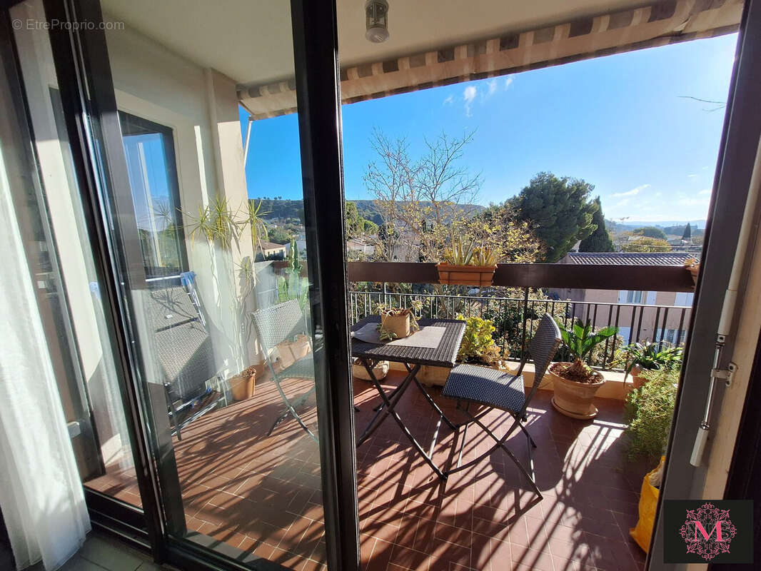 Appartement à VITROLLES