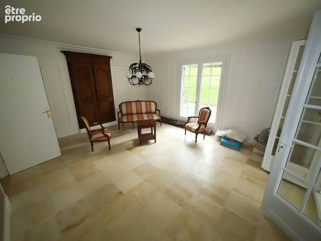 Maison Bourgeoise - 10 pièces - 250m² - BERGERAC - photo 9