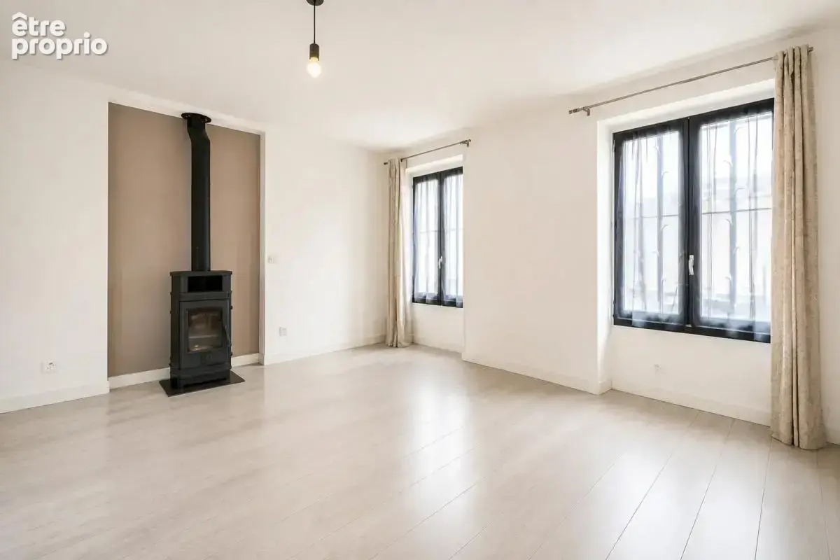 Maison de 6 pièces de 88 m² située à Limay - photo 2