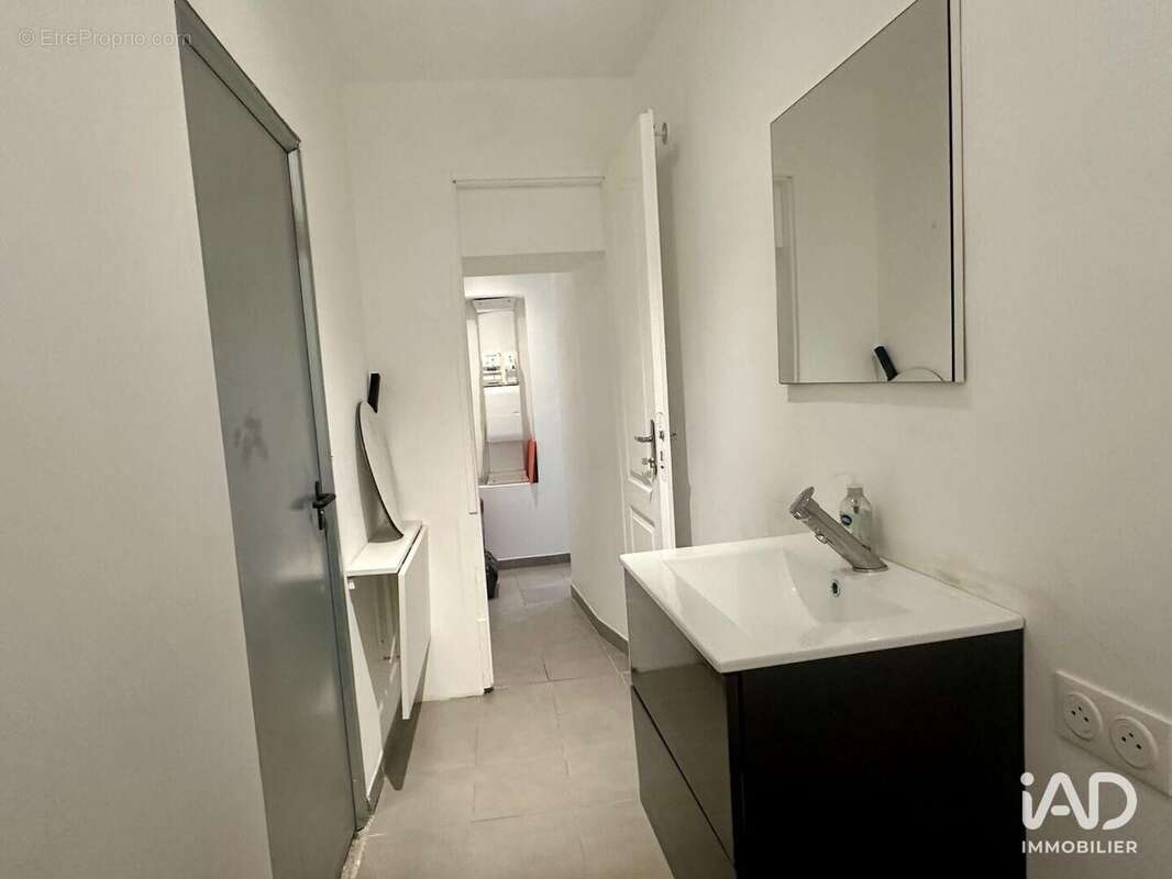 Photo 3 - Commerce à NARBONNE