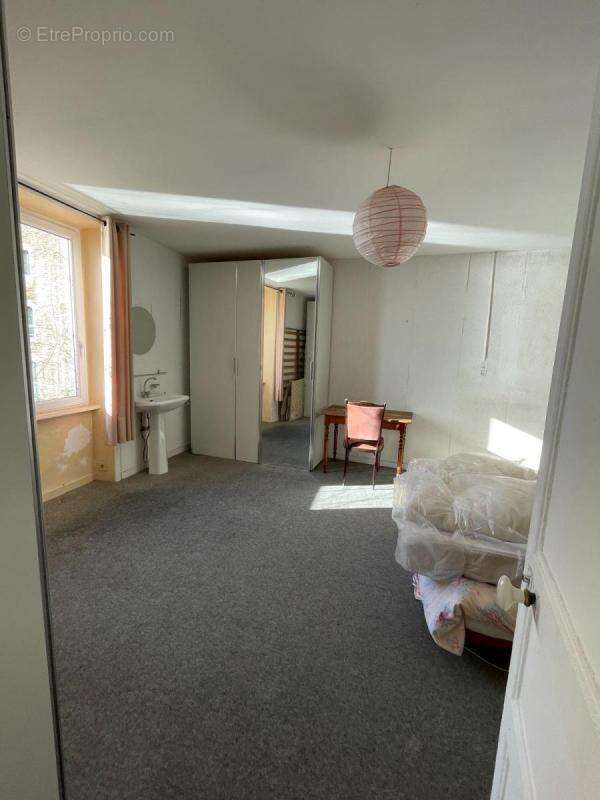 Maison à PLOUER-SUR-RANCE