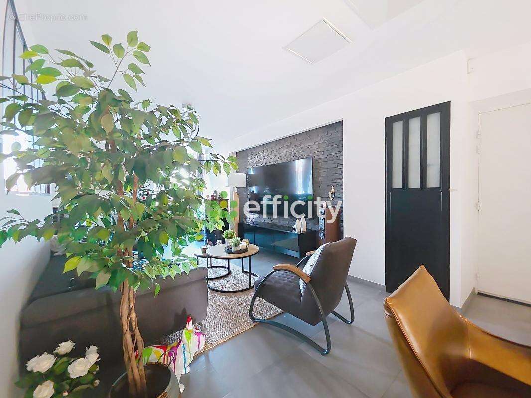 Appartement à TARTARAS