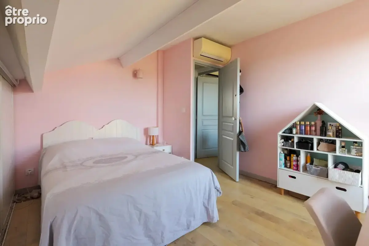 Maison 180 m² au Cros de Cagnes - 100 mètres des plages - photo 10