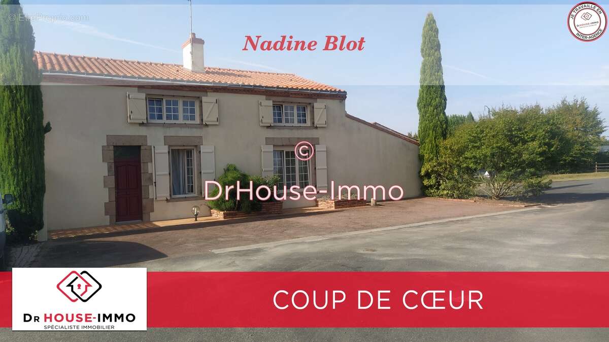 Maison à SAINT-MACAIRE-EN-MAUGES