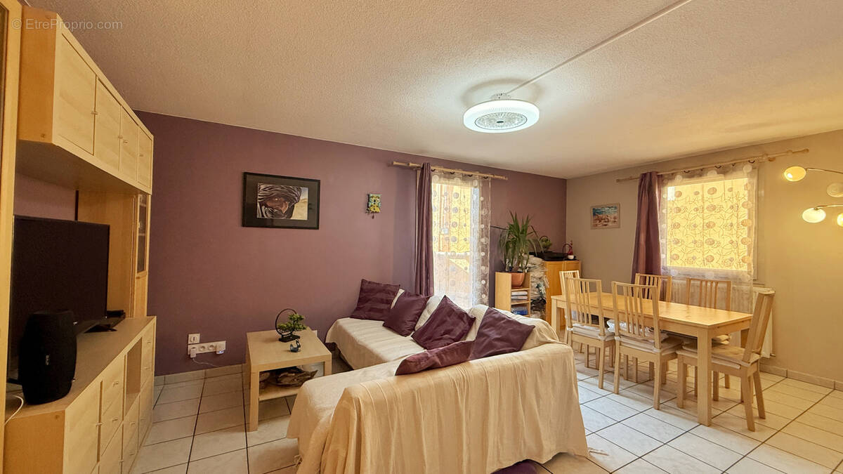 Appartement à BRIGNAIS