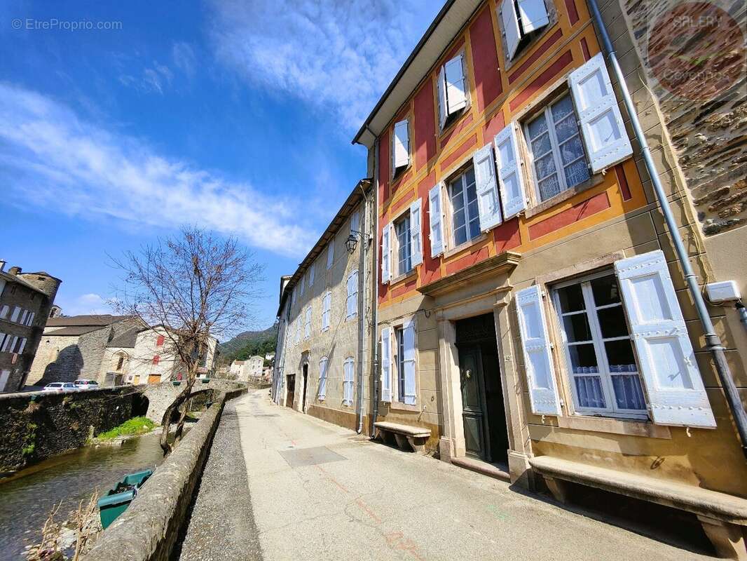 Maison à SAINT-ANDRE-DE-VALBORGNE