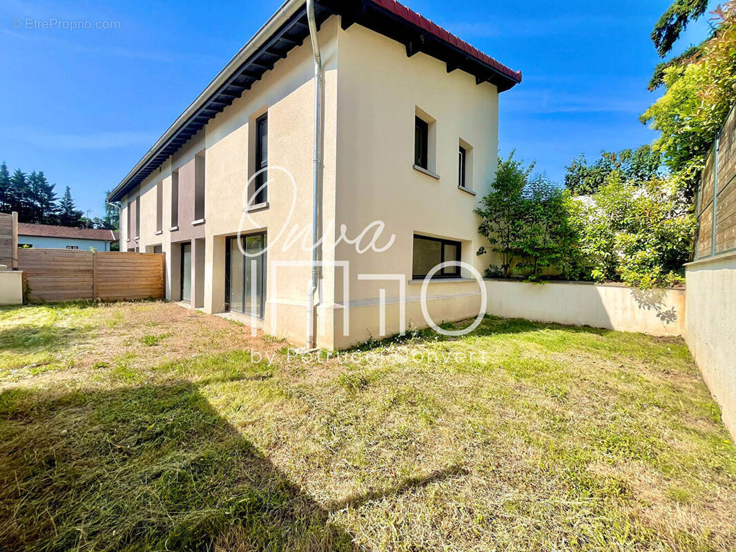 Maison à CALUIRE-ET-CUIRE