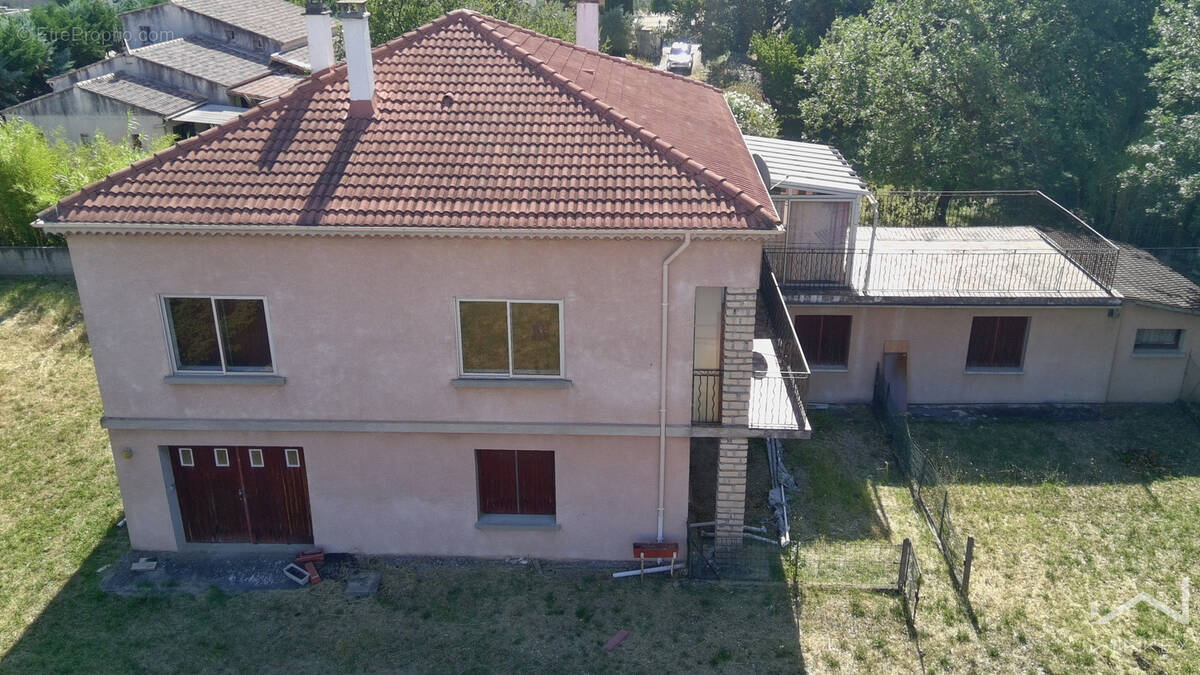 Maison à SAINT-PAUL-TROIS-CHATEAUX