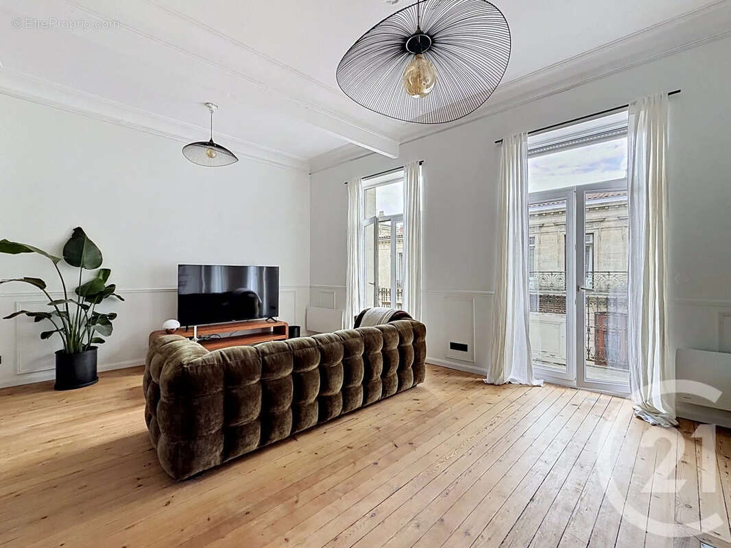 Appartement à BORDEAUX
