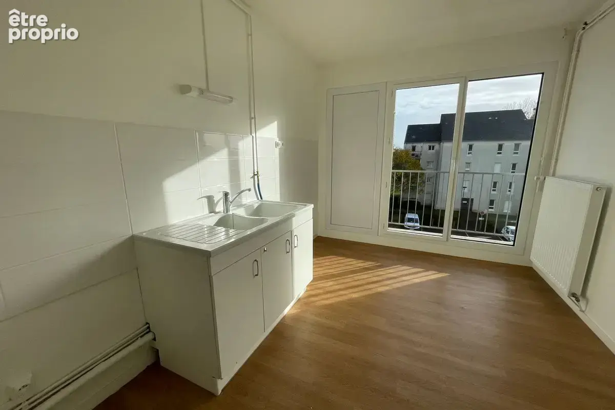 Bourgueil - Appartement T4 - photo 4