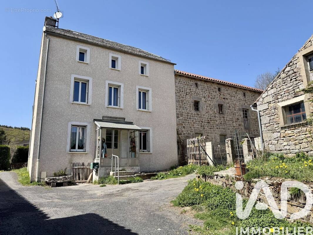 Photo 1 - Maison à PAULHAC-EN-MARGERIDE
