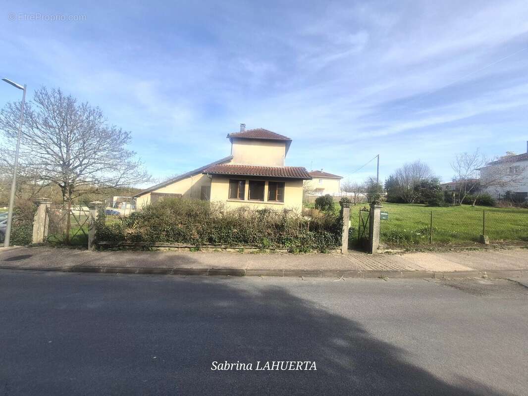 Maison à EAUZE