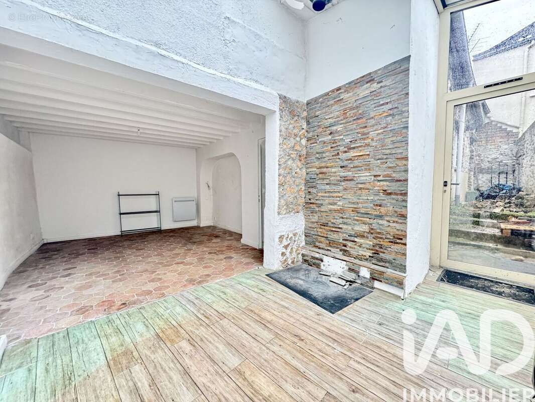 Photo 2 - Maison à SAINT-GERMAIN-LES-CORBEIL