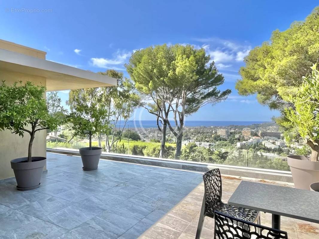 Maison à MOUGINS
