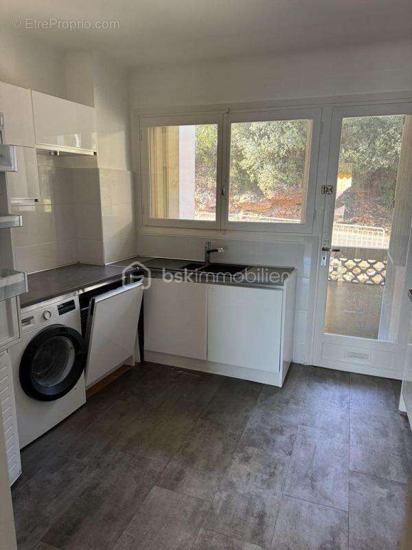Appartement à CAP-D'AIL