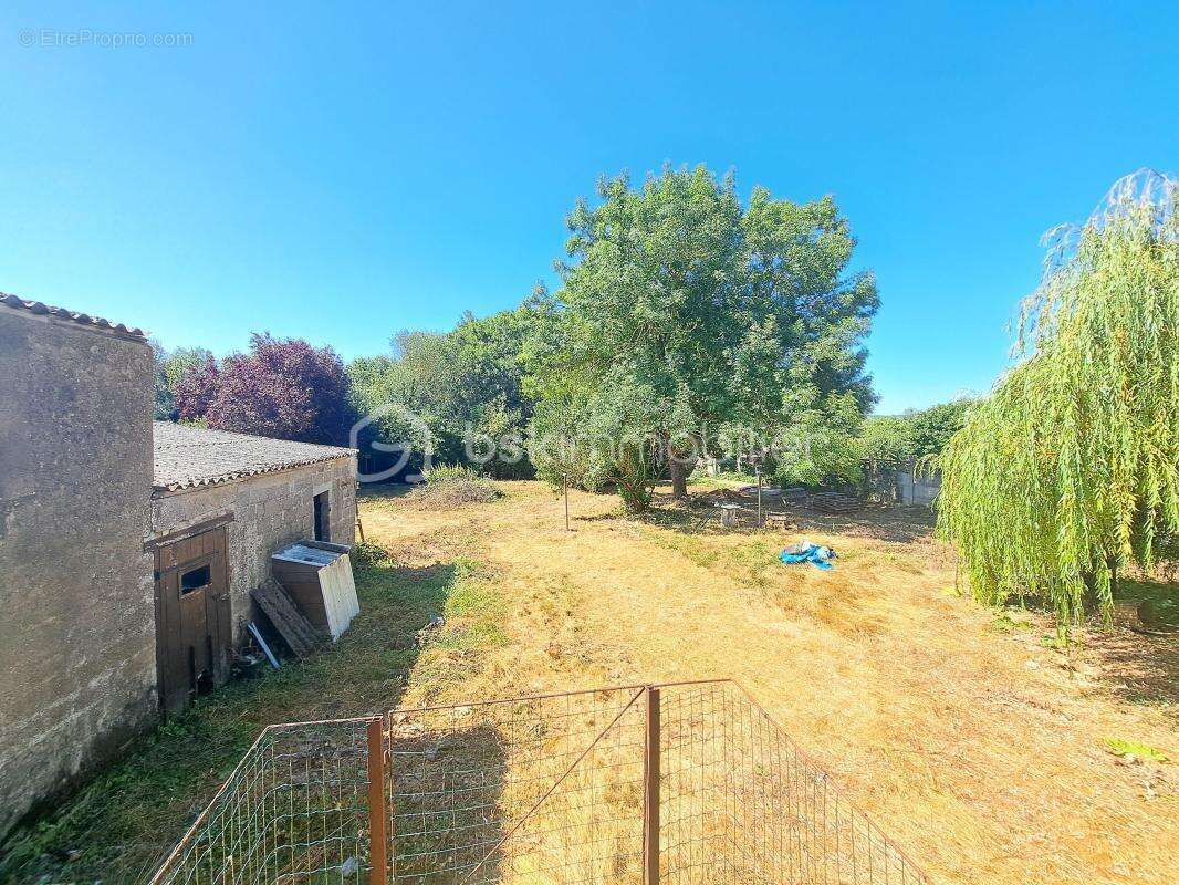 Maison a restaurer avec vie de plain pied a eaucourt-sur-somme - photo 11
