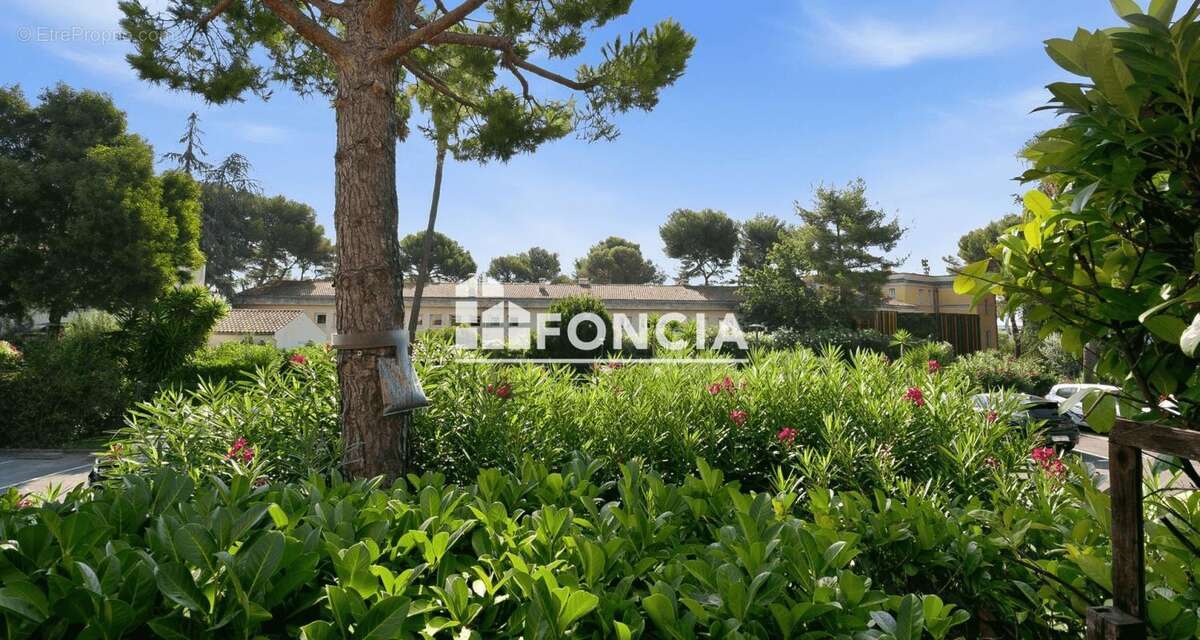 Studio avec Terrasse et Parking - Villeneuve-Loubet - photo 9