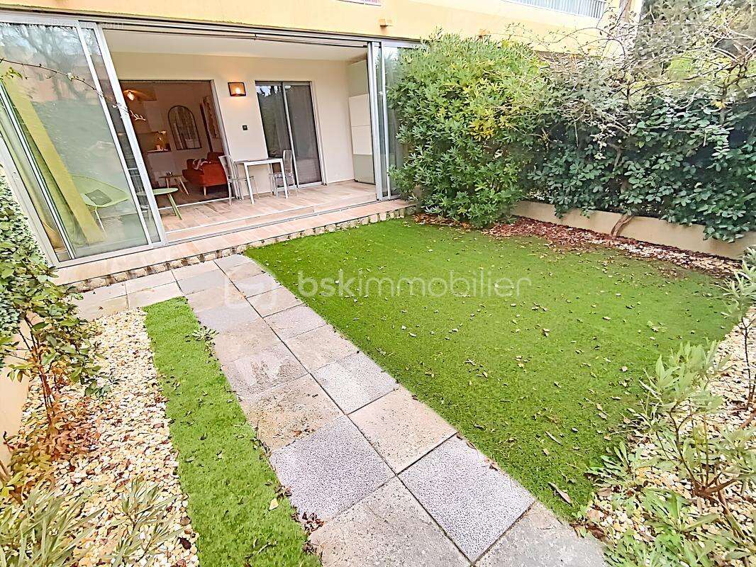 Appartement à SANARY-SUR-MER