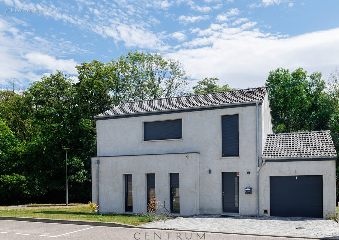 Maison à MONTOY-FLANVILLE