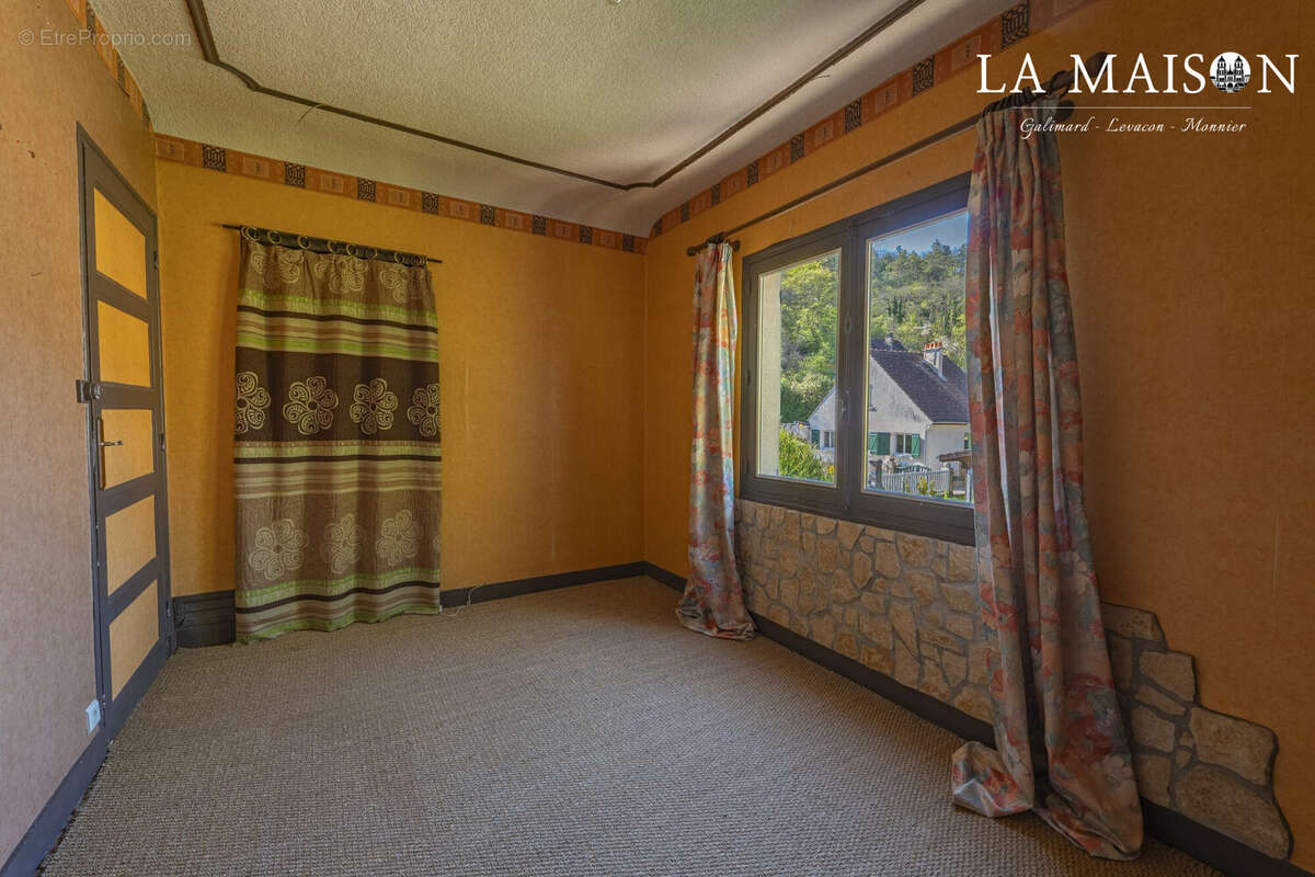 Maison à PLOMBIERES-LES-DIJON