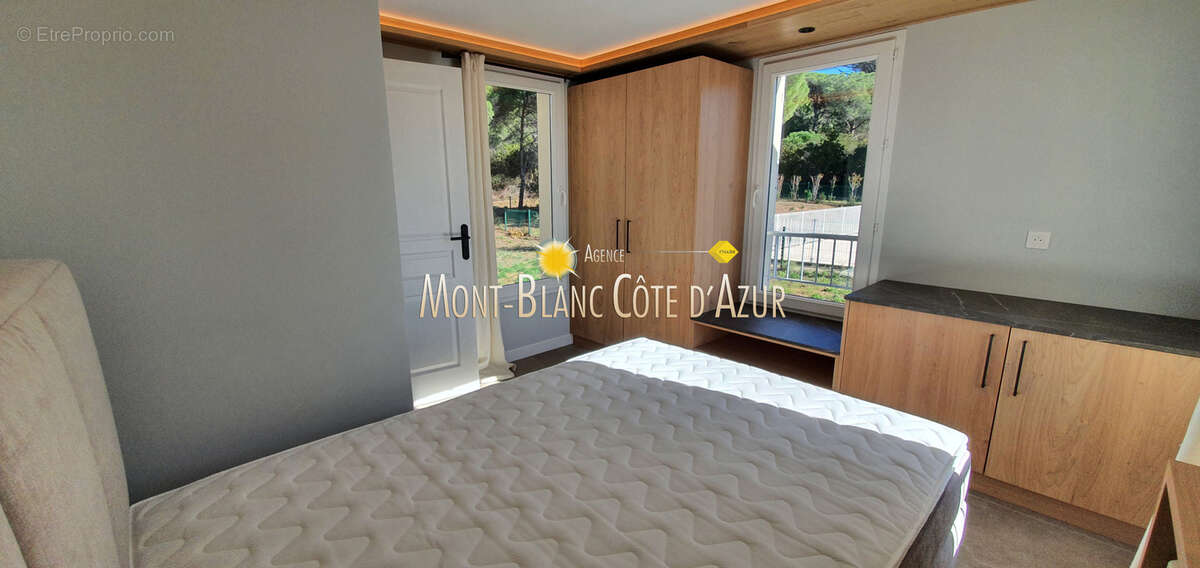 Appartement à LES ISSAMBRES