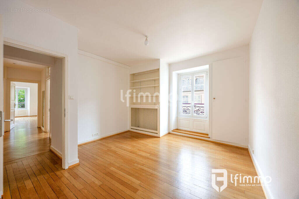 Bel appartement bourgeois de 102 m² – Colmar Centre - photo 6