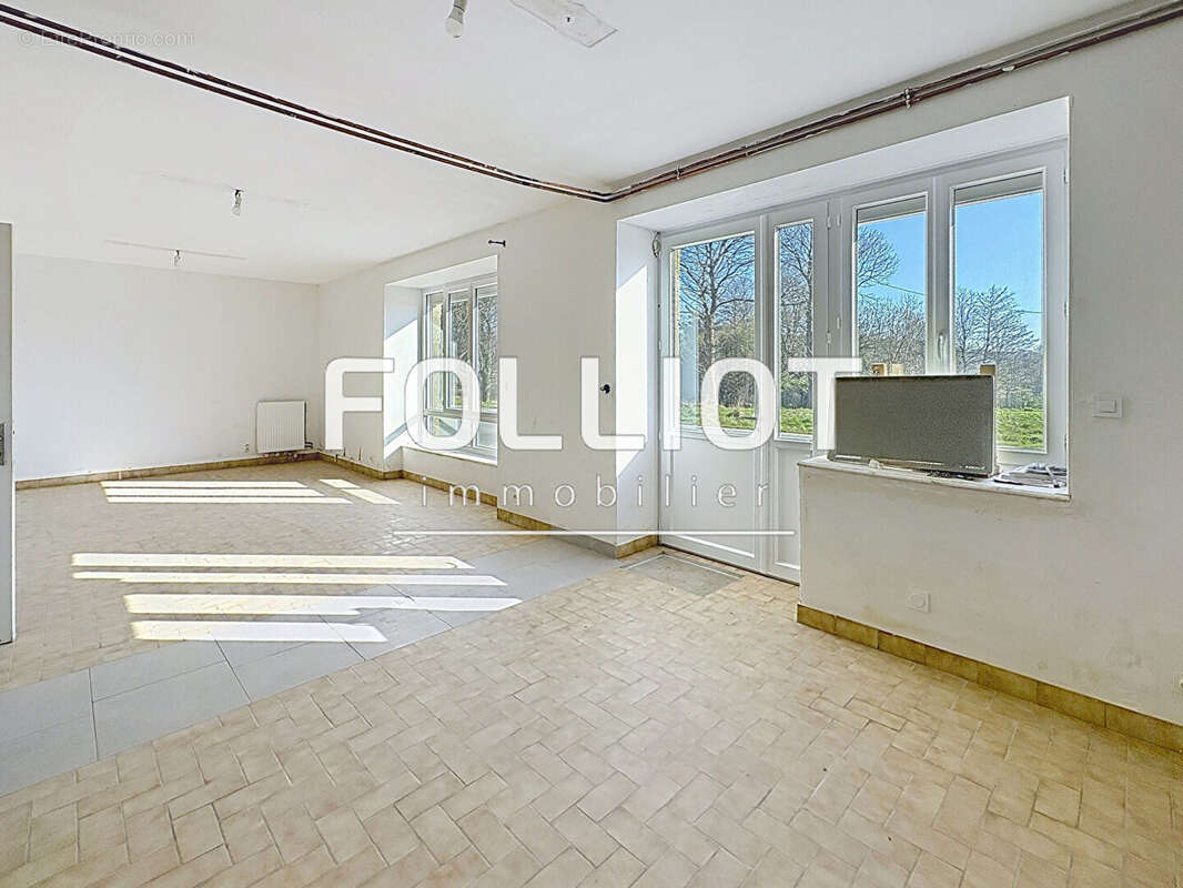 Maison à LE CHATELLIER