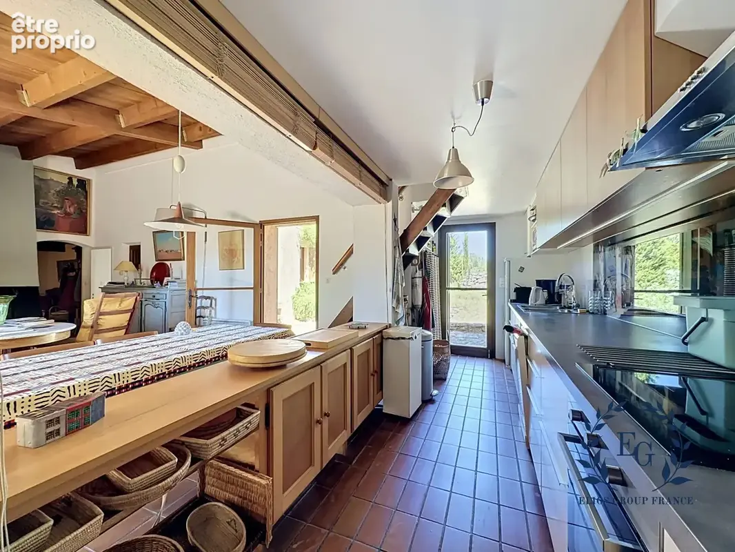Maison 6 pièces 176 m² à vendre à Pignans (83790) - photo 8
