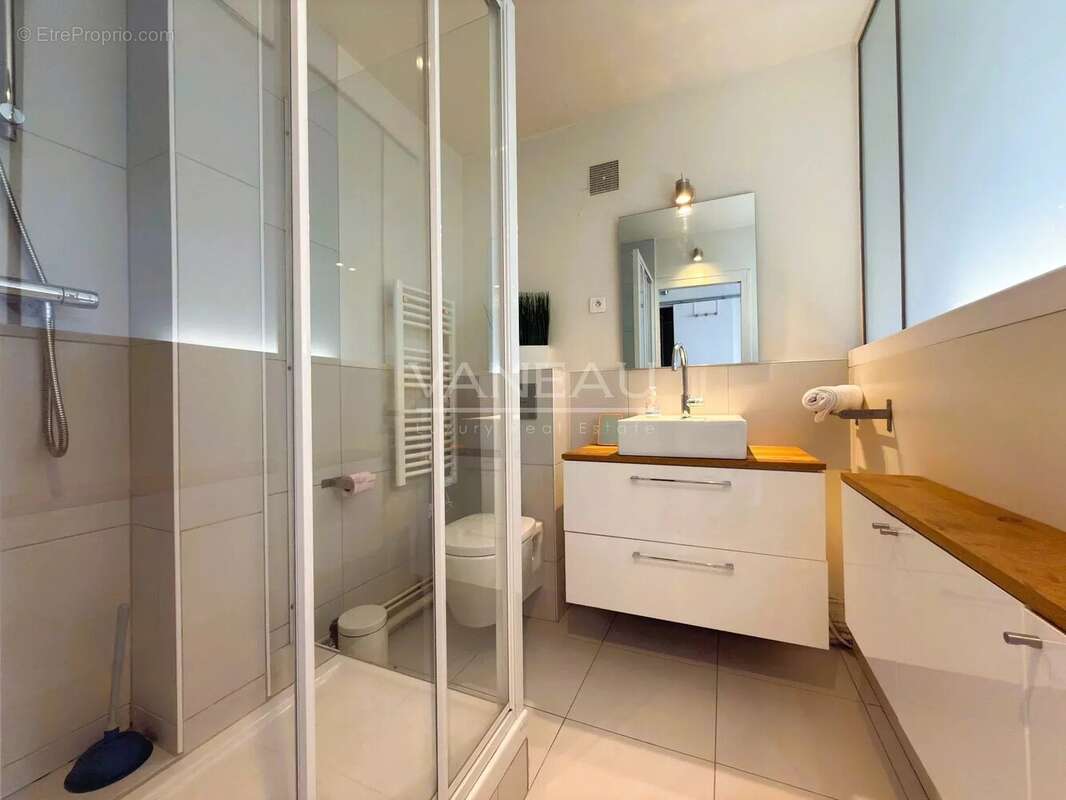 Appartement à PARIS-12E