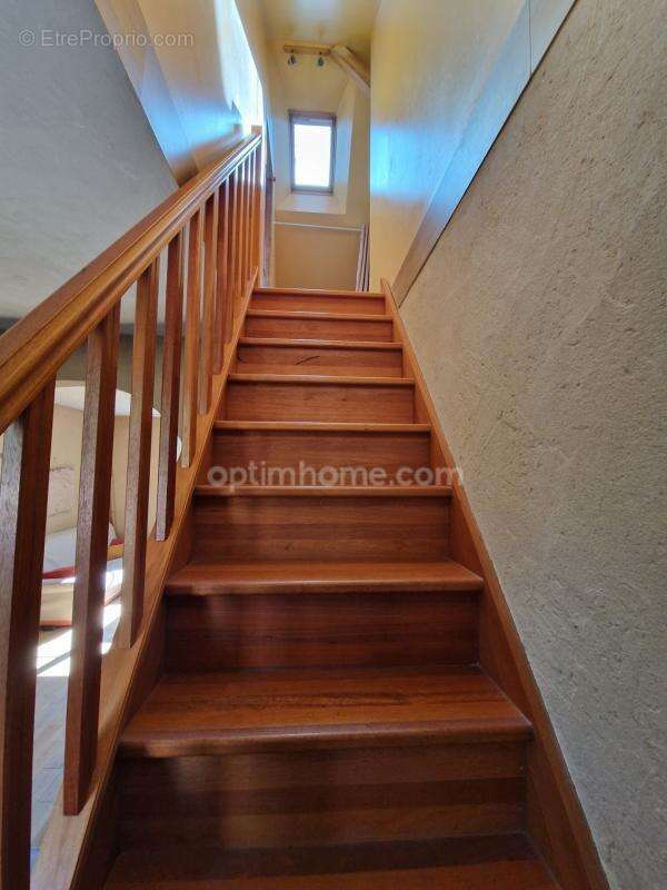Maison à vendre - 3 pièces sur magnifique terrain arboré de 8900 m² - Esves le Moutier (37) - photo 7