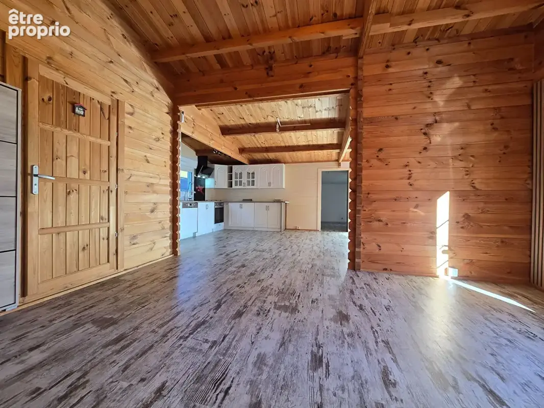 Chalet de 111 m² sur terrain de 232 m² - Lac de Pareloup - Arvieu - photo 7