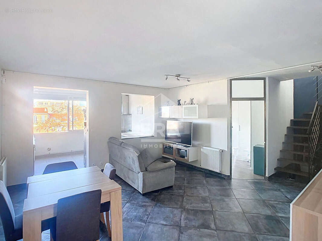 Appartement à MARSEILLE-14E