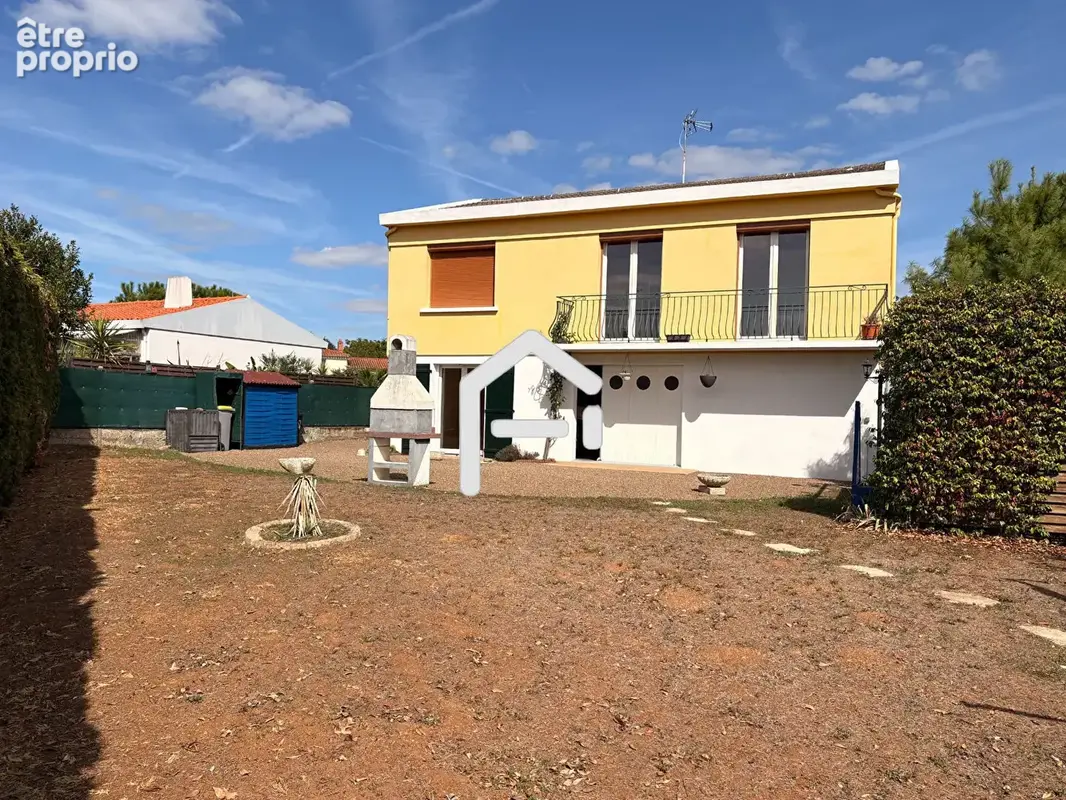 Maison à LE CHAMP-SAINT-PERE