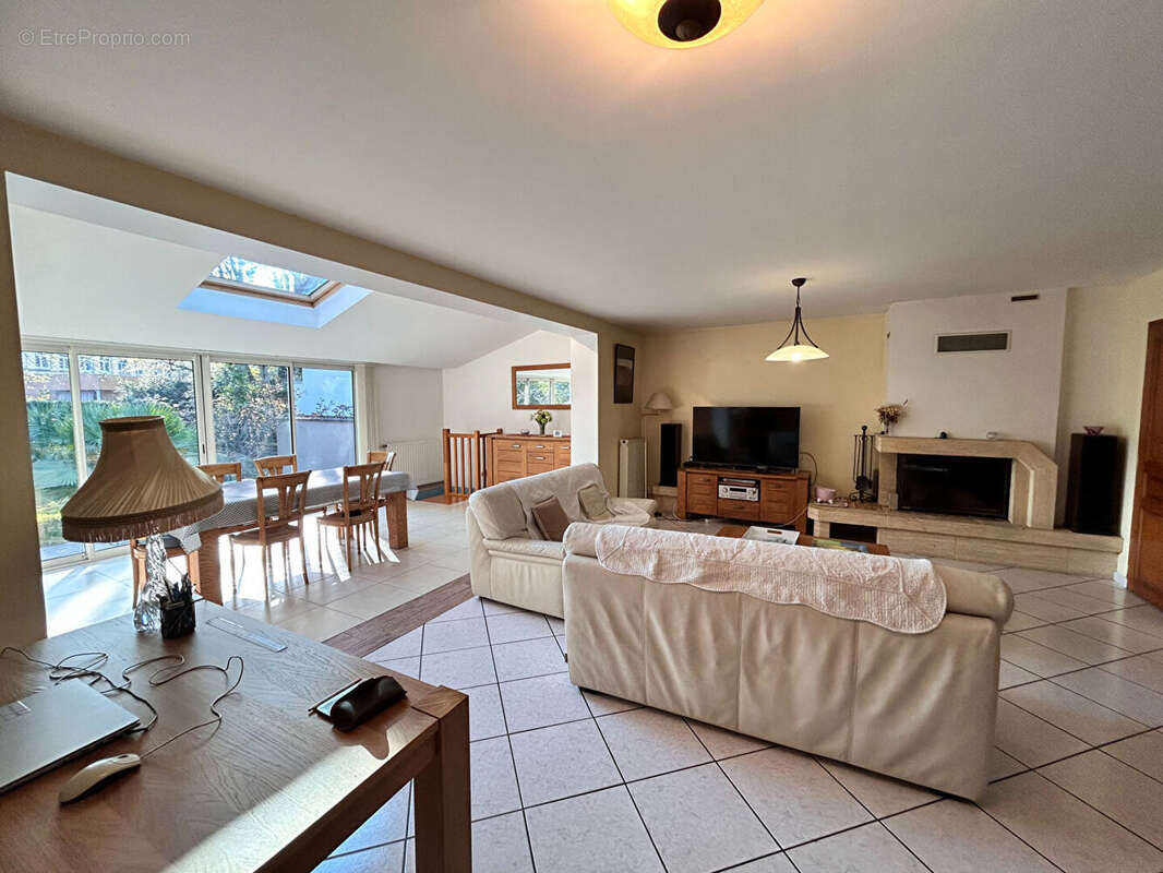 Maison à AULNAY-SOUS-BOIS