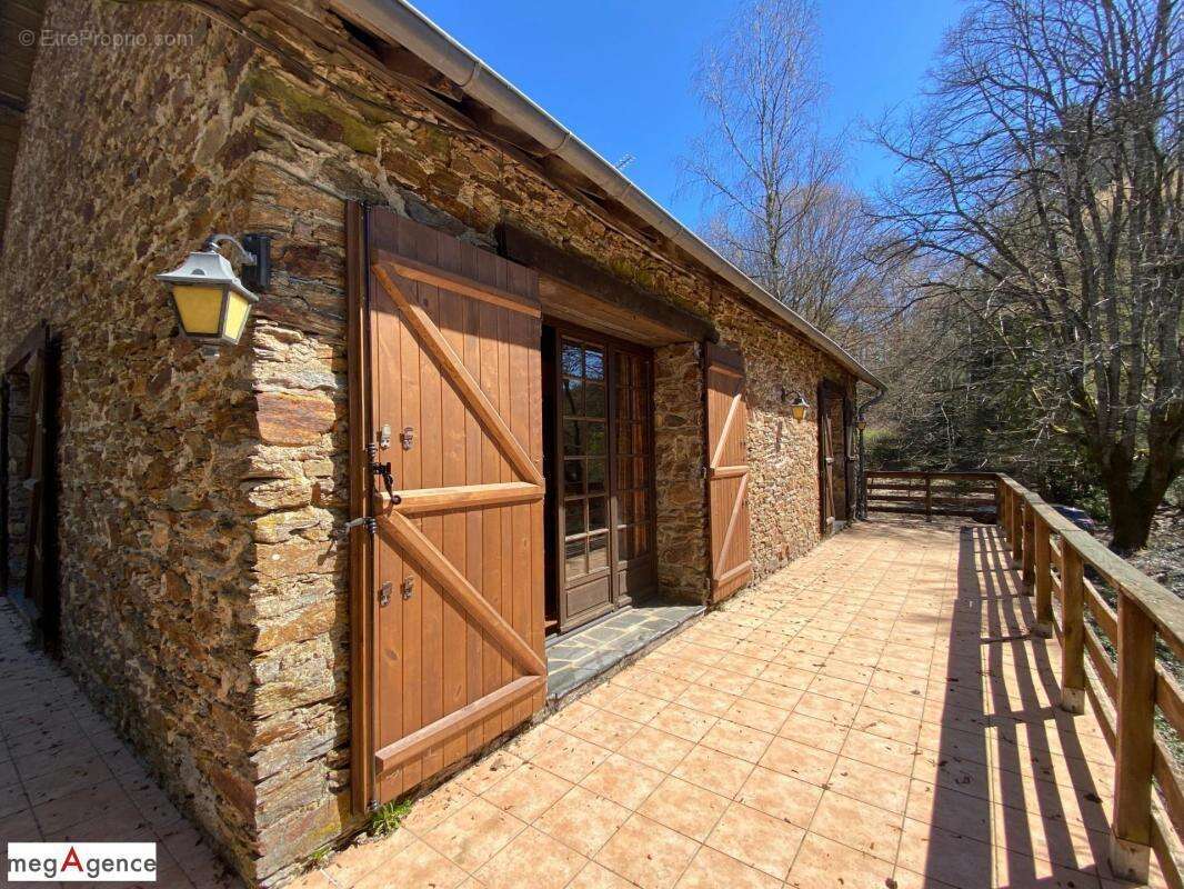 Maison à SAINT-CLEMENT