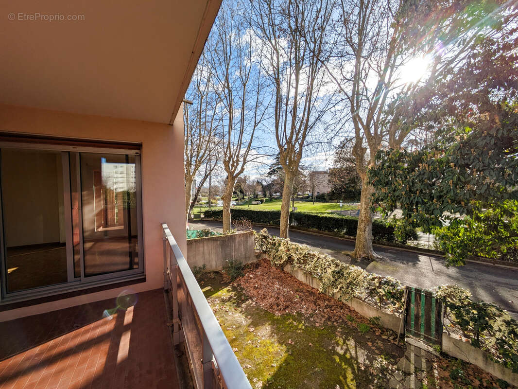 Appartement à PONT-SAINT-ESPRIT