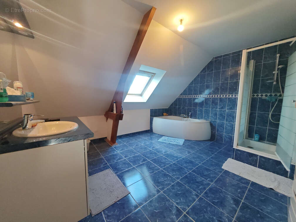 Maison  7 pièces 140 m2, terrain 1500 m² Hors lotissement - photo 8