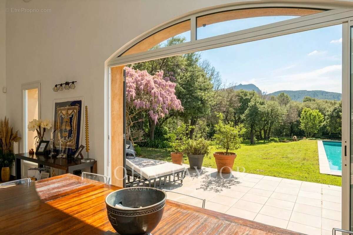Maison à AIX-EN-PROVENCE