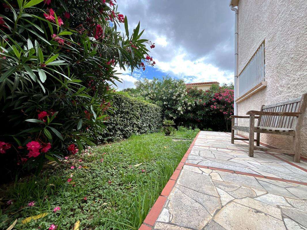 Charmante villa familiale de style Architecte de 184 m² sur un terrain 4 faces piscinable dans un secteur très calme - photo 6
