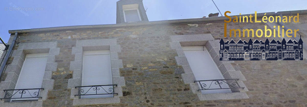 Appartement à FOUGERES