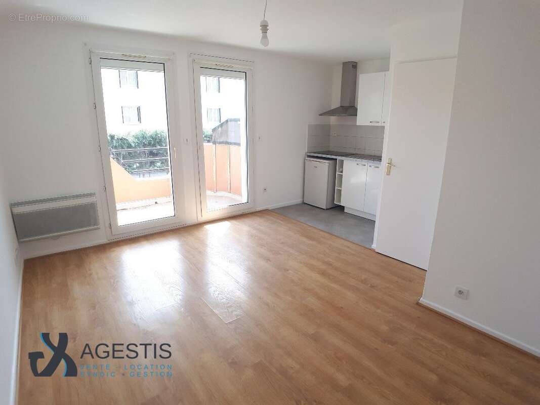   - Appartement à TOULOUSE